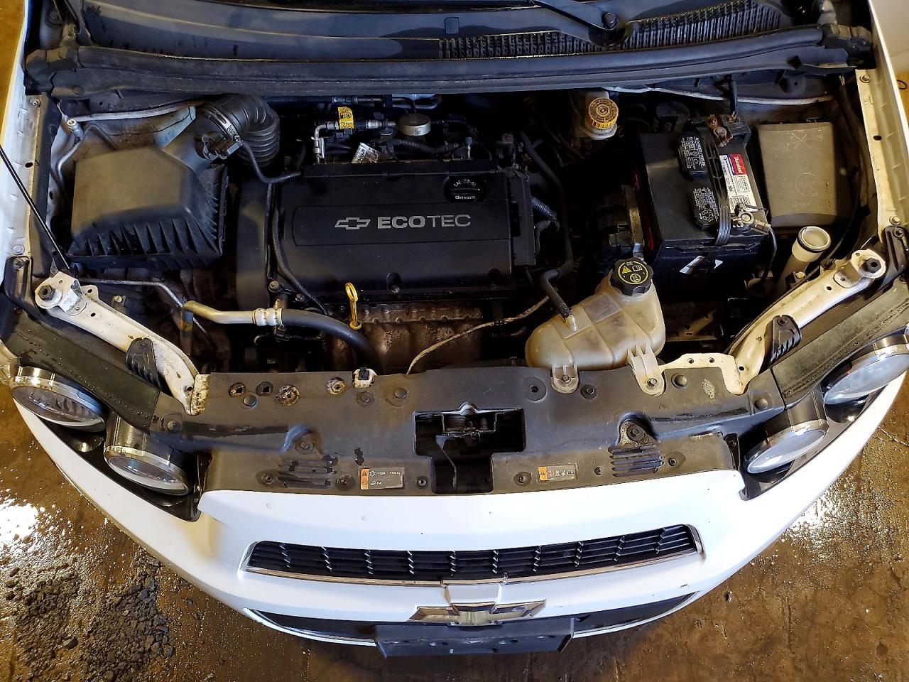 2014 Chevrolet Sonic Lt - zdjęcie 11