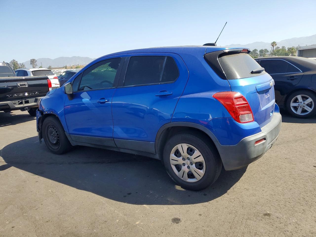 2016 Chevrolet Trax Ls - zdjęcie 2