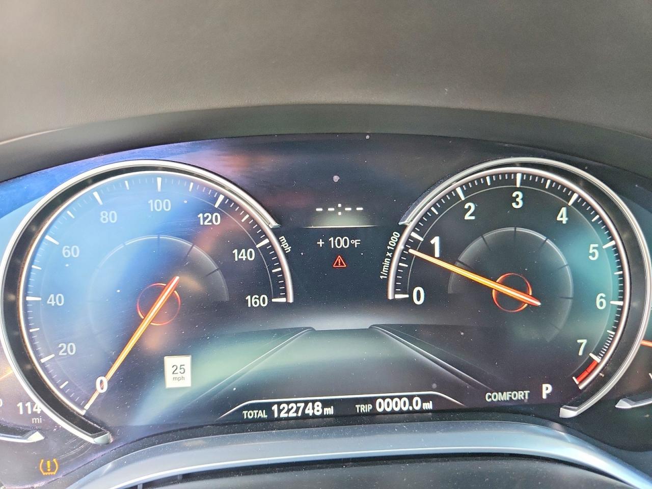 2016 BMW 750 I - zdjęcie 9