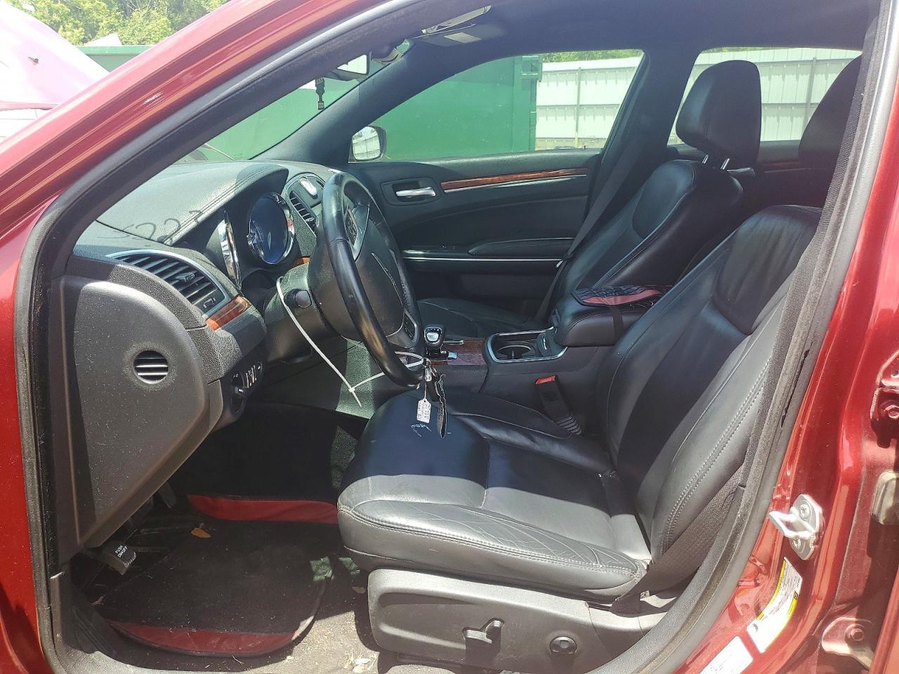 2014 Chrysler 300 - zdjęcie 7
