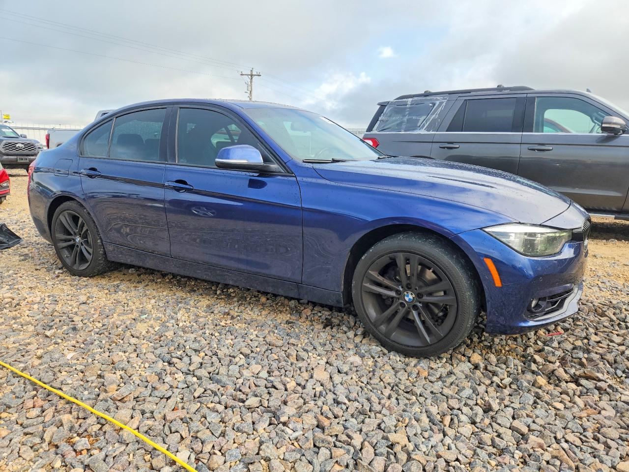2018 BMW 330 I - zdjęcie 4