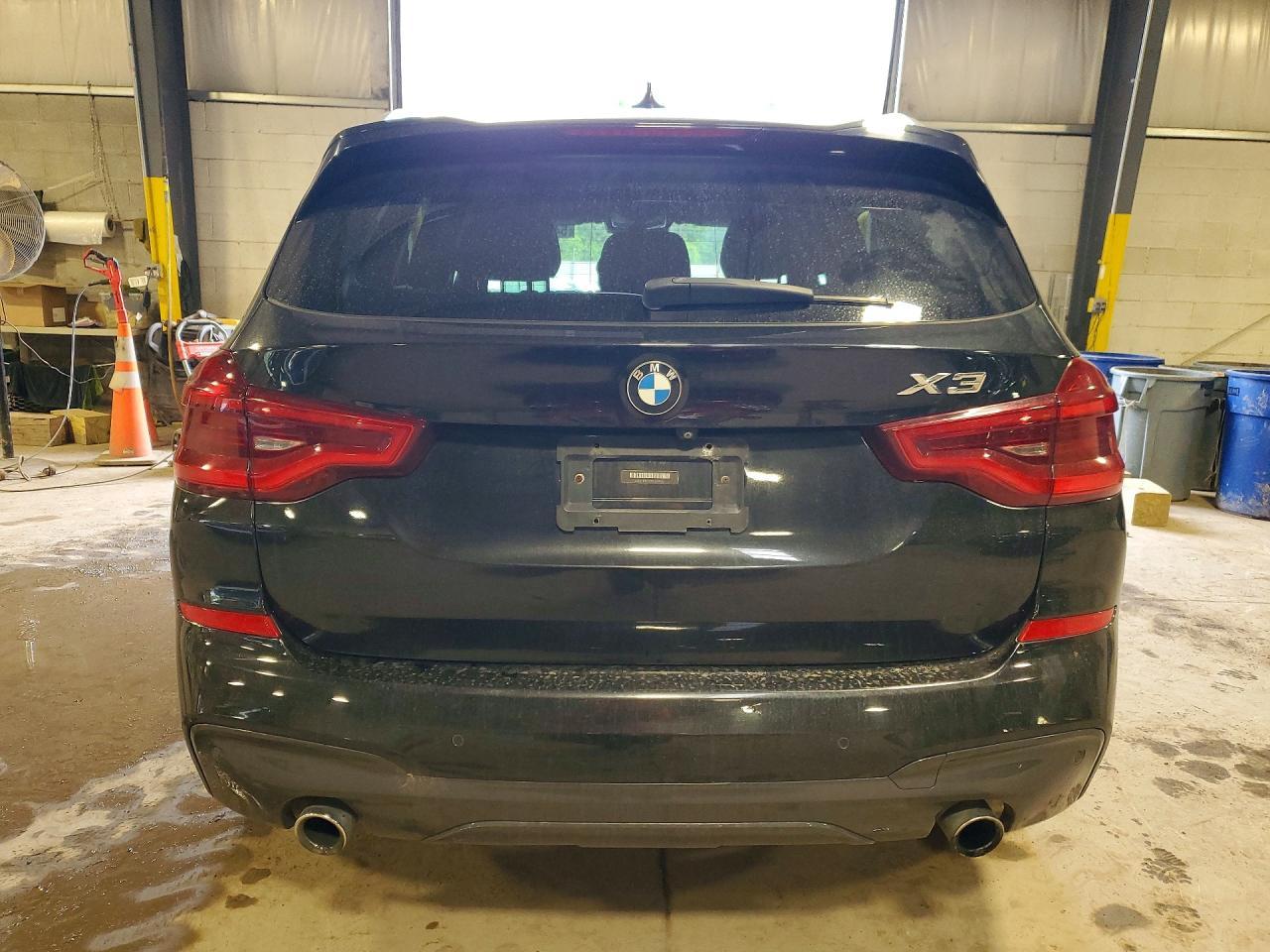 2018 BMW X3 xDrive30I - zdjęcie 6