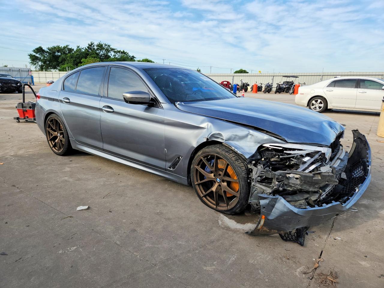 2018 BMW M550Xi - zdjęcie 4