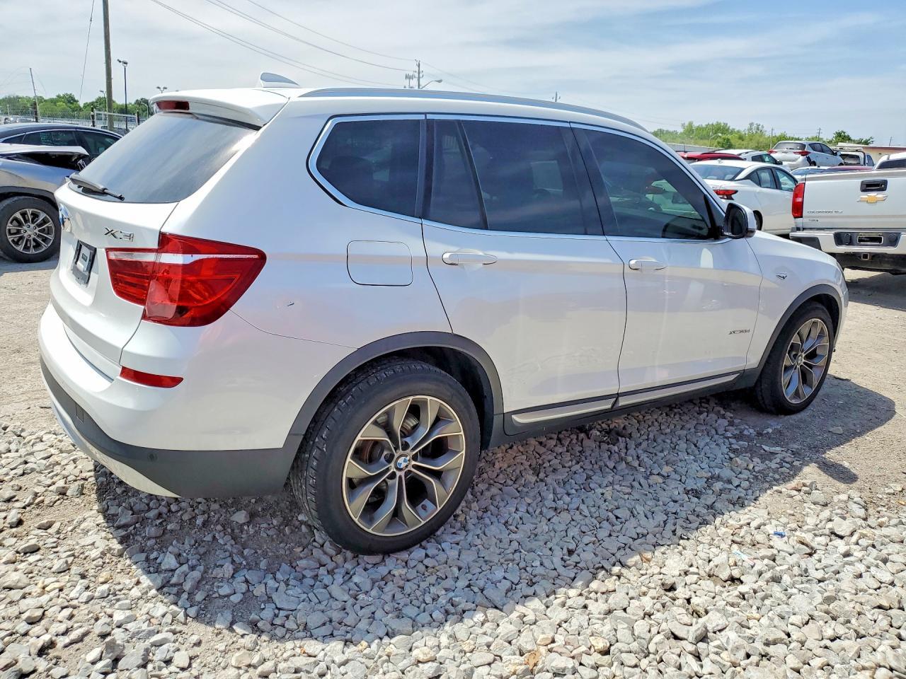 BMW X3 - zdjęcie 3