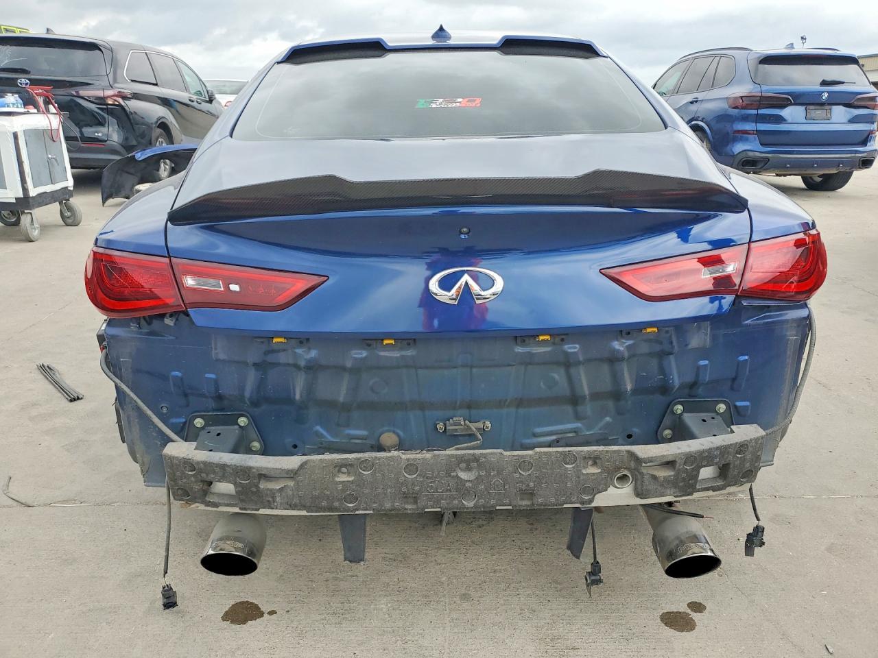 2019 Infiniti Q60 Red Sport 400 - zdjęcie 6