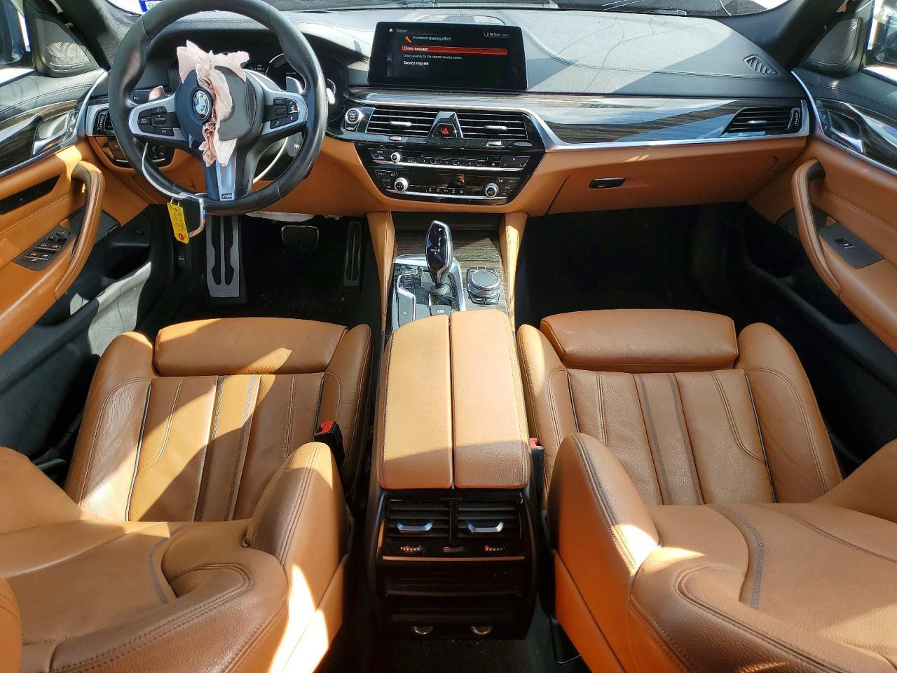 2017 BMW 530 I - zdjęcie 8