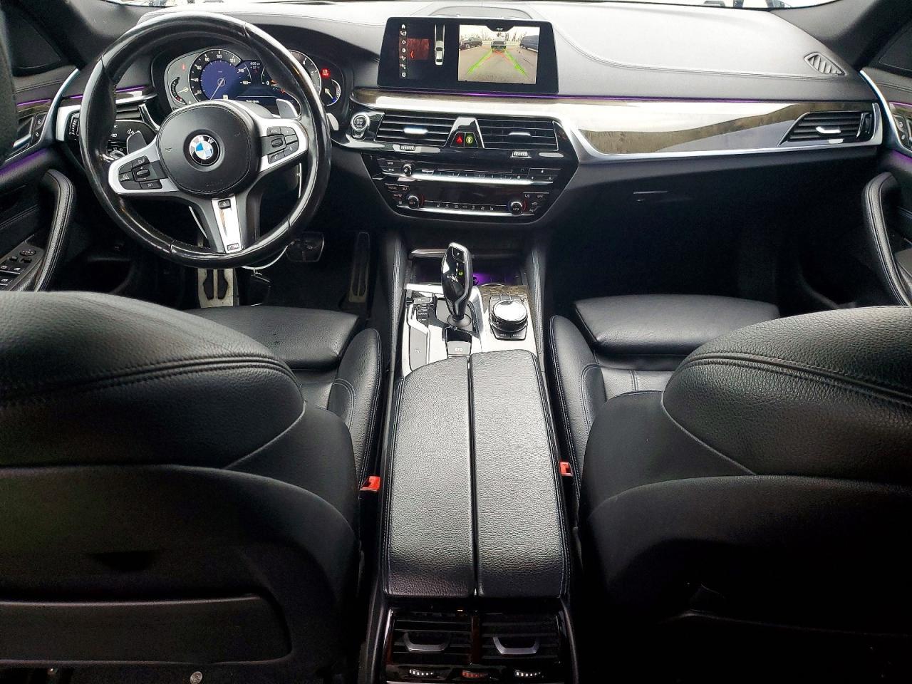 2018 BMW 530 Xi - zdjęcie 8