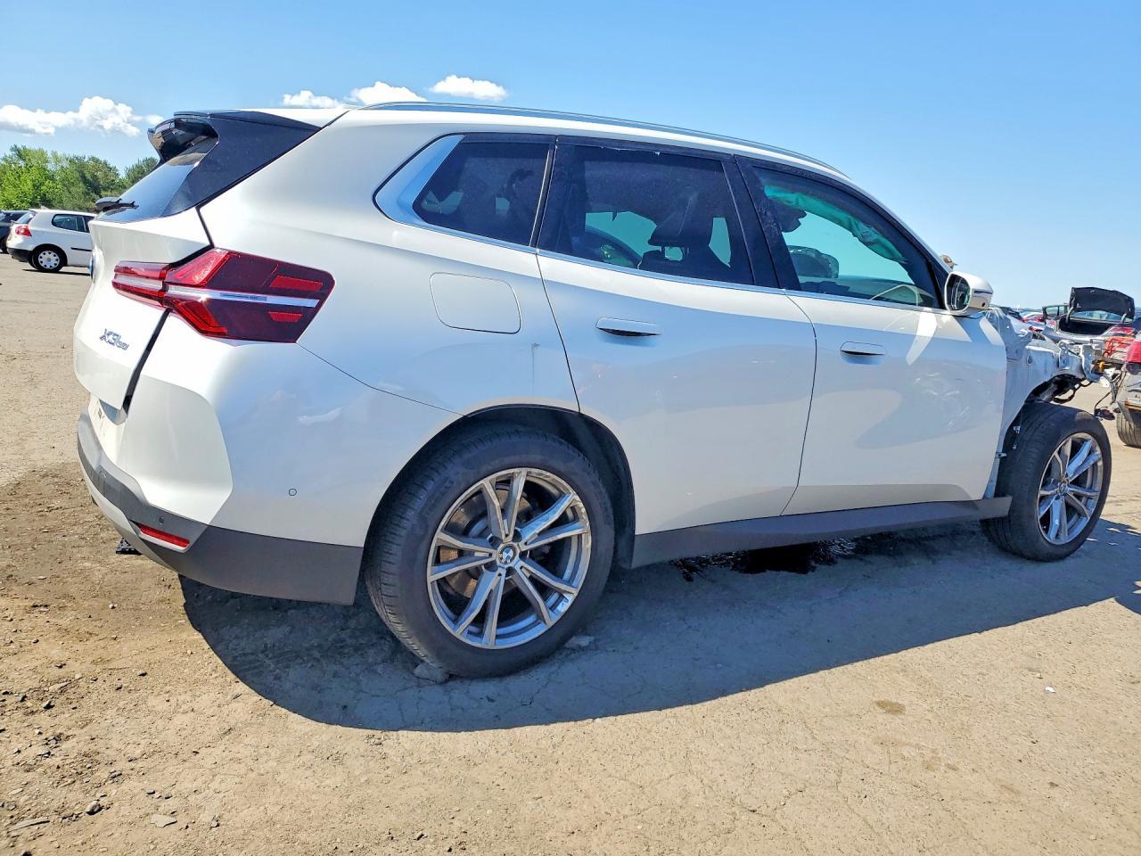 2025 BMW X3 - zdjęcie 3