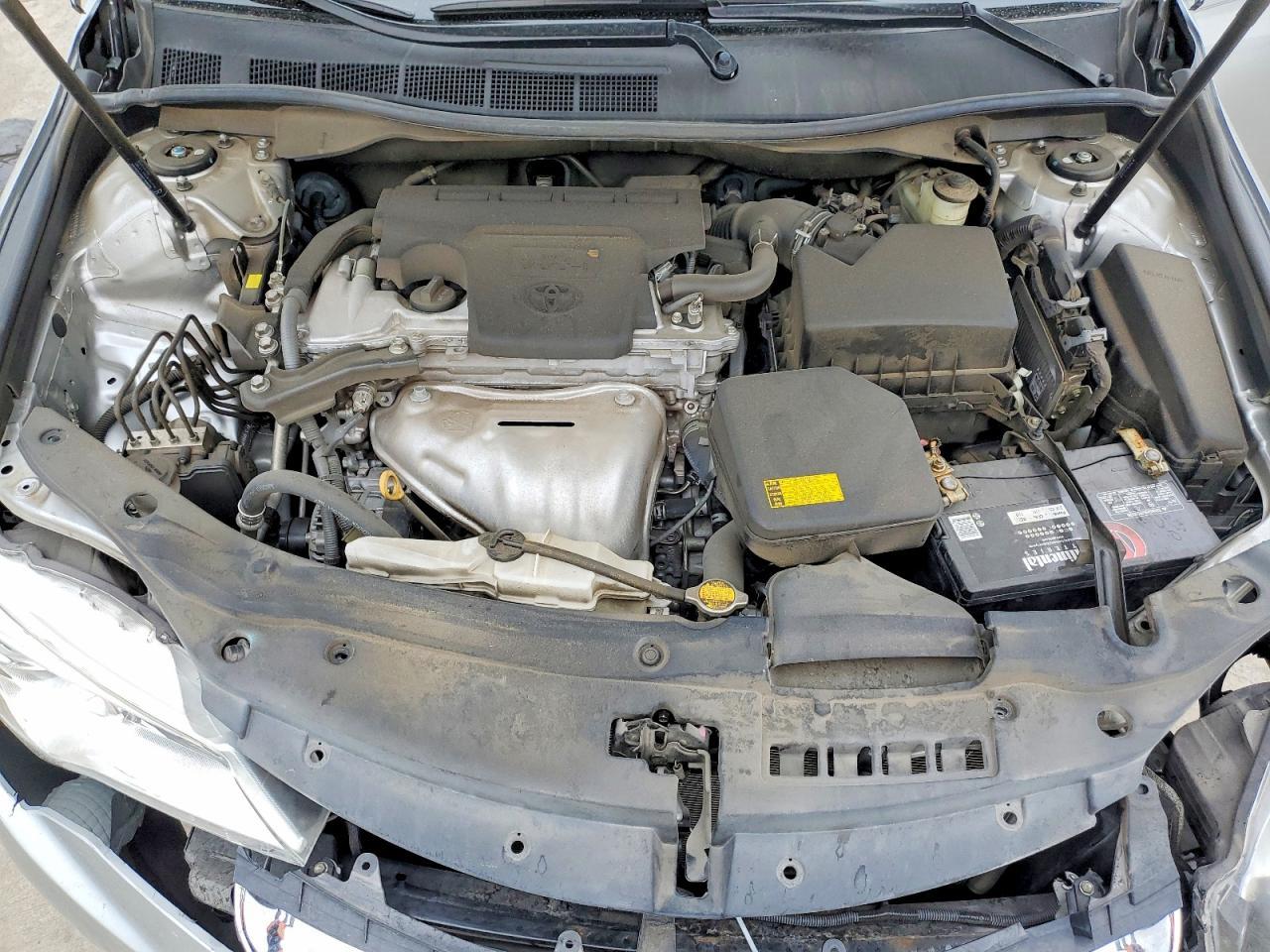 2015 Toyota Camry Le - zdjęcie 11