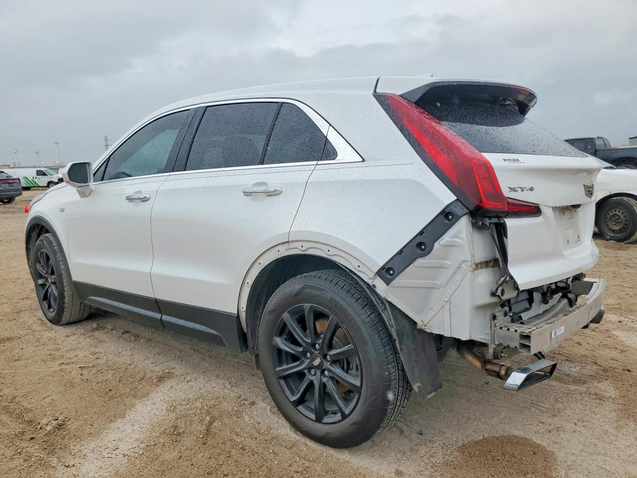 2019 Cadillac Xt4 Luxury - zdjęcie 2