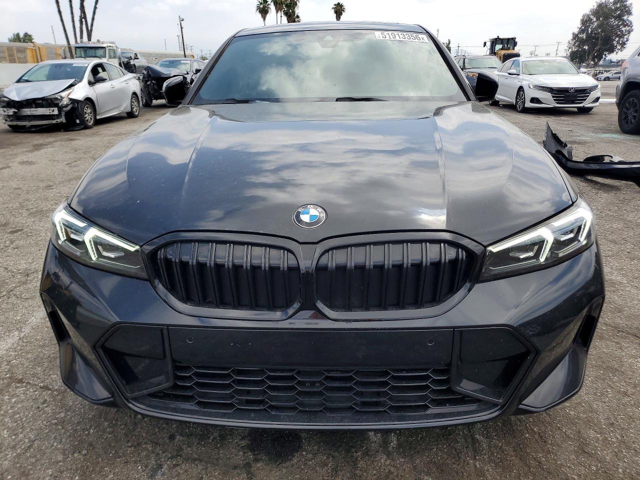 2024 BMW 330I - zdjęcie 5