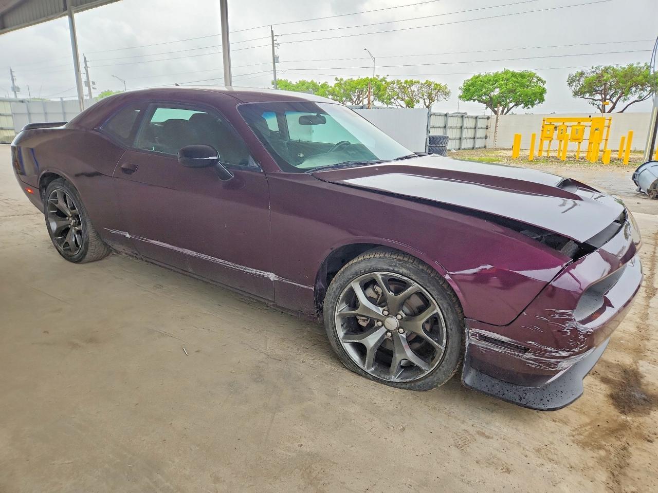 2022 Dodge Challenger R - zdjęcie 4