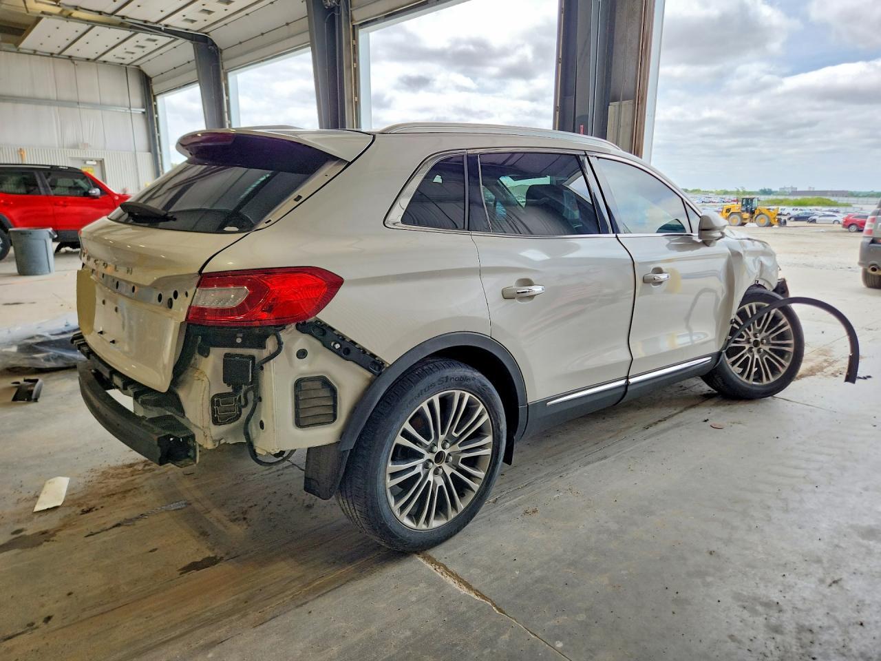 2016 Lincoln Mkx Reserve - zdjęcie 3