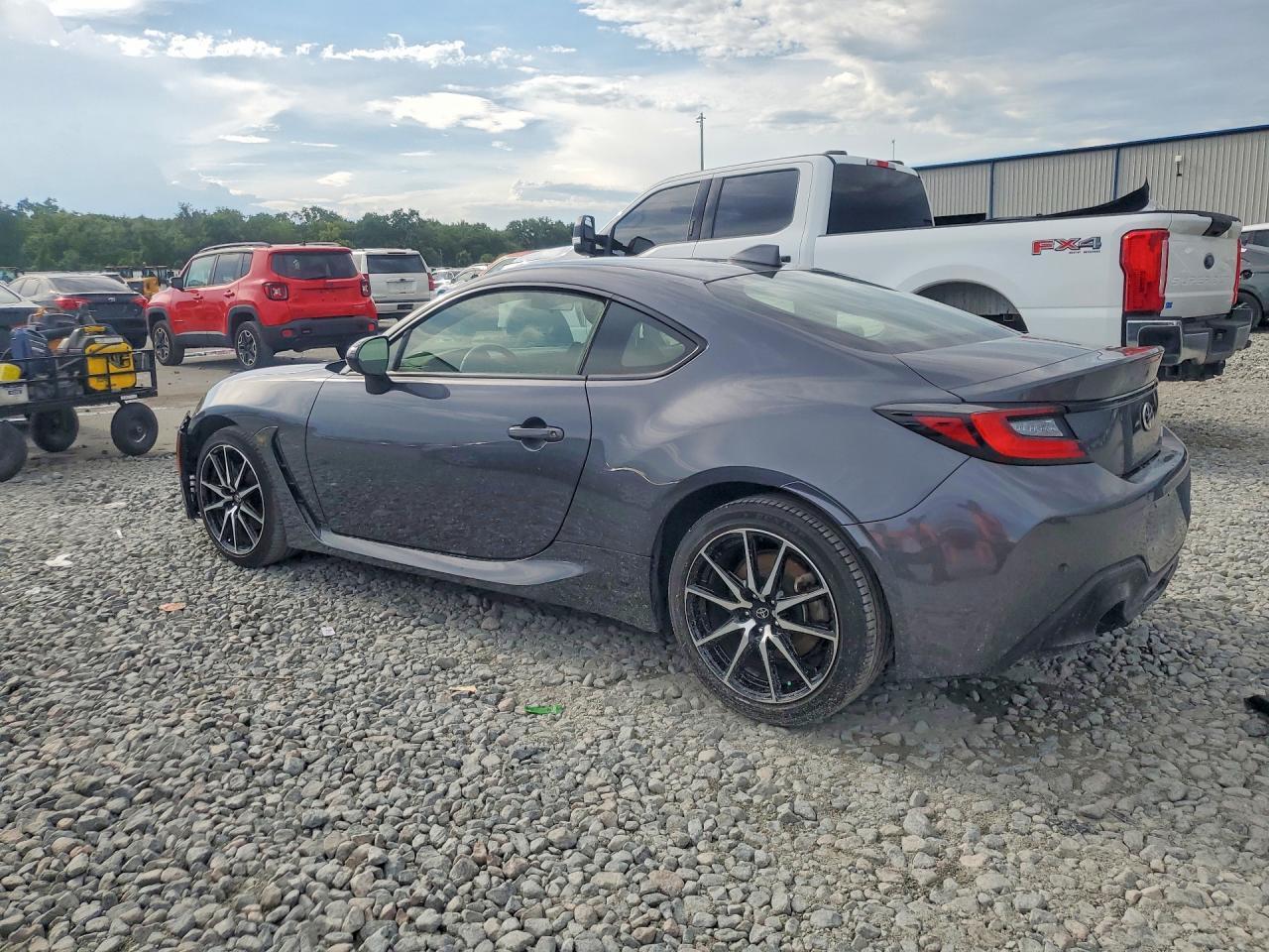 2023 Toyota Gr86 Base - zdjęcie 2