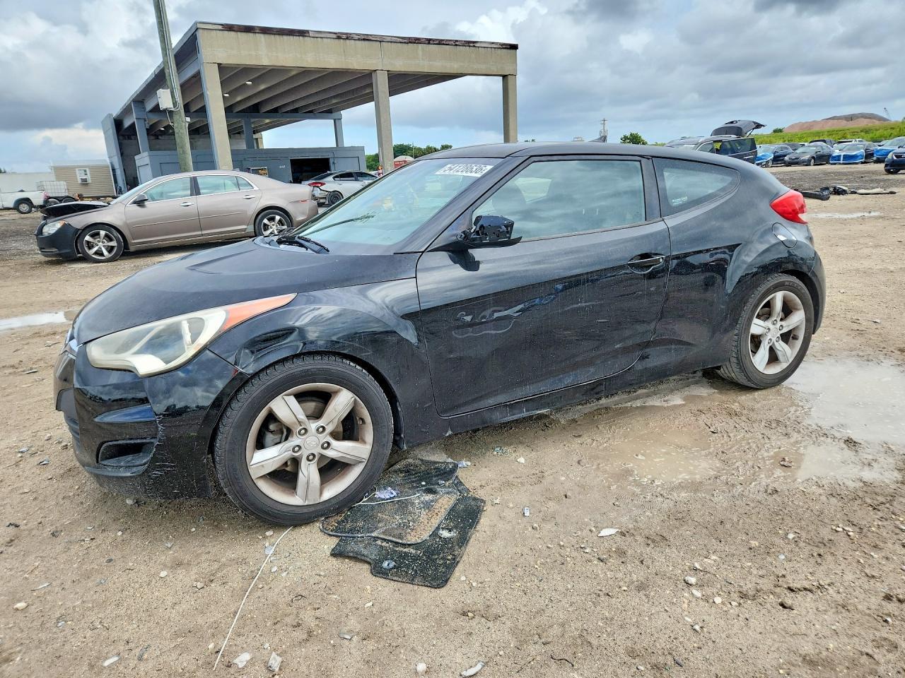 2013 Hyundai Veloster Base - zdjęcie główne