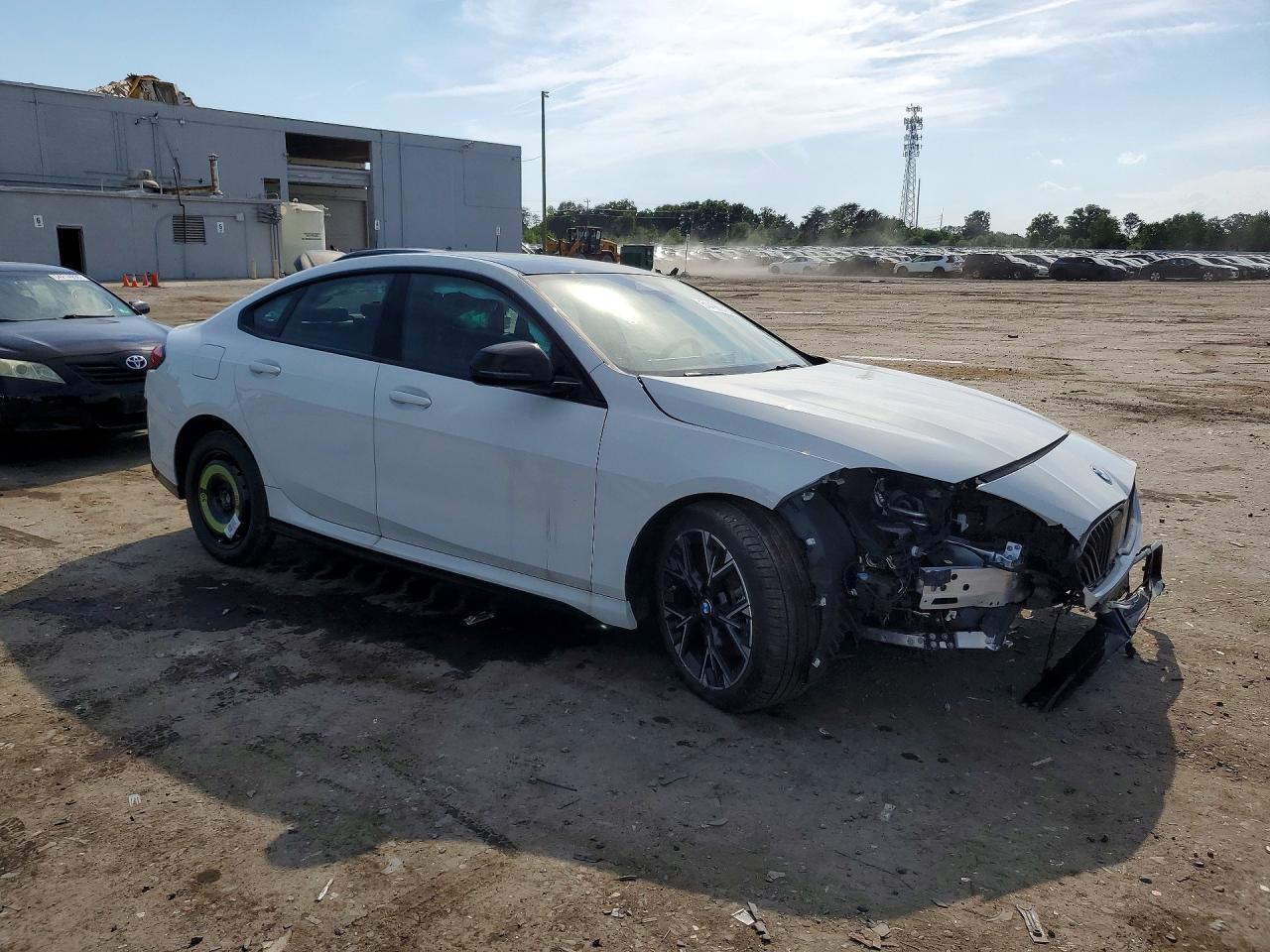 2026 BMW 228Xi - zdjęcie 4