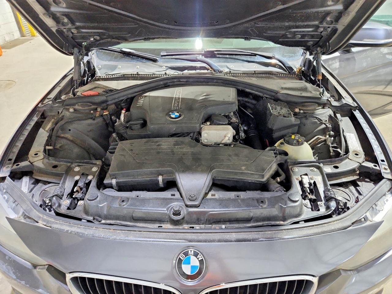 2014 BMW 320 I xDrive - zdjęcie 11