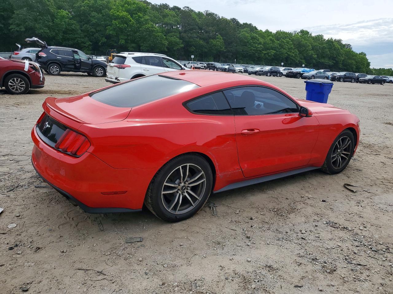 2016 Ford Mustang - zdjęcie 3