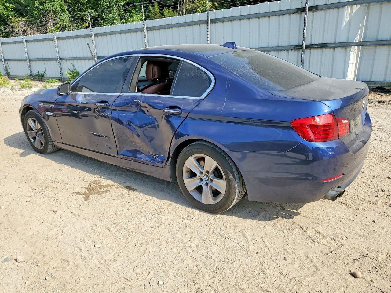 2013 BMW 528 I - zdjęcie 2