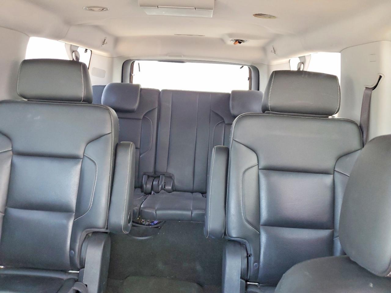 2016 Chevrolet Suburban K1500 Ltz - zdjęcie 10