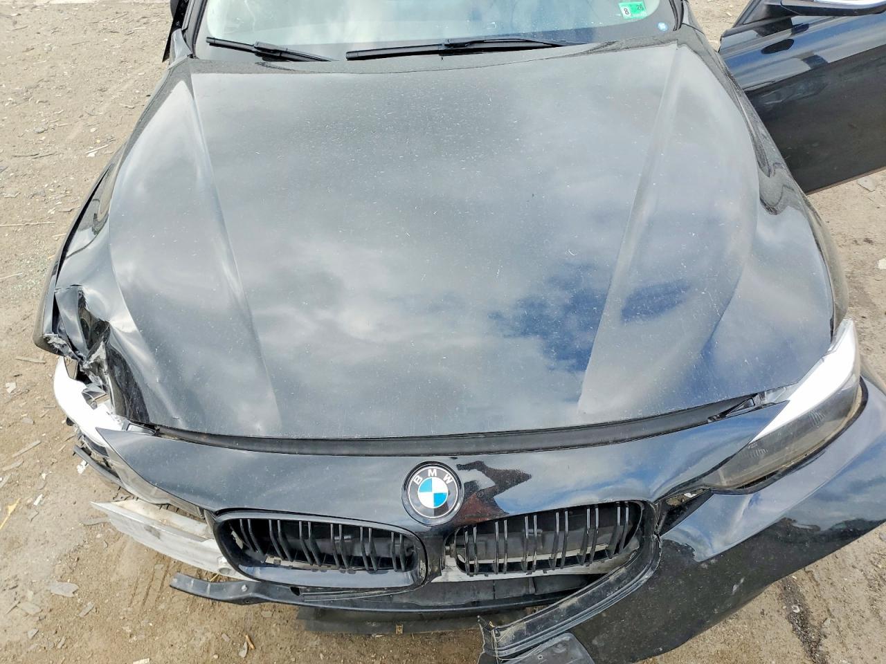 2013 BMW 320 I xDrive - zdjęcie 11