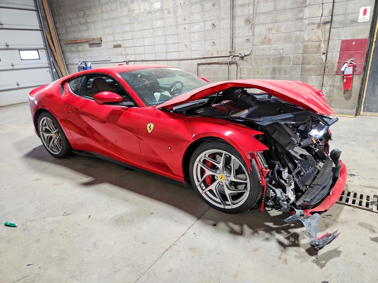 2020 Ferrari 812 Superfast - zdjęcie 4