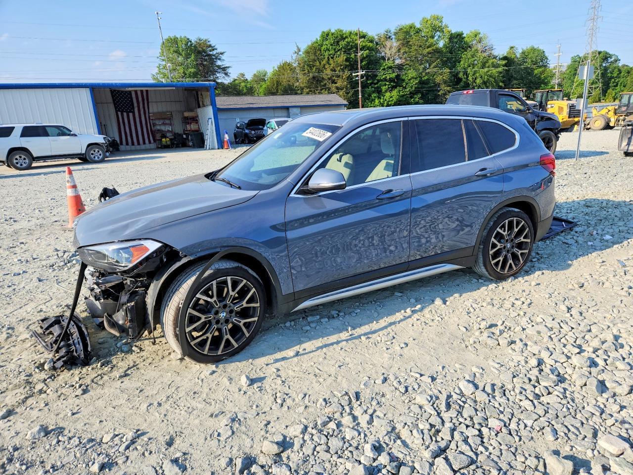 2021 BMW X1 Sdrive28I - zdjęcie główne