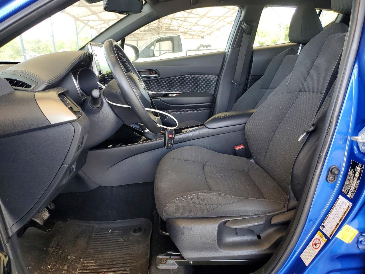 2019 Toyota C-Hr Xle - zdjęcie 7