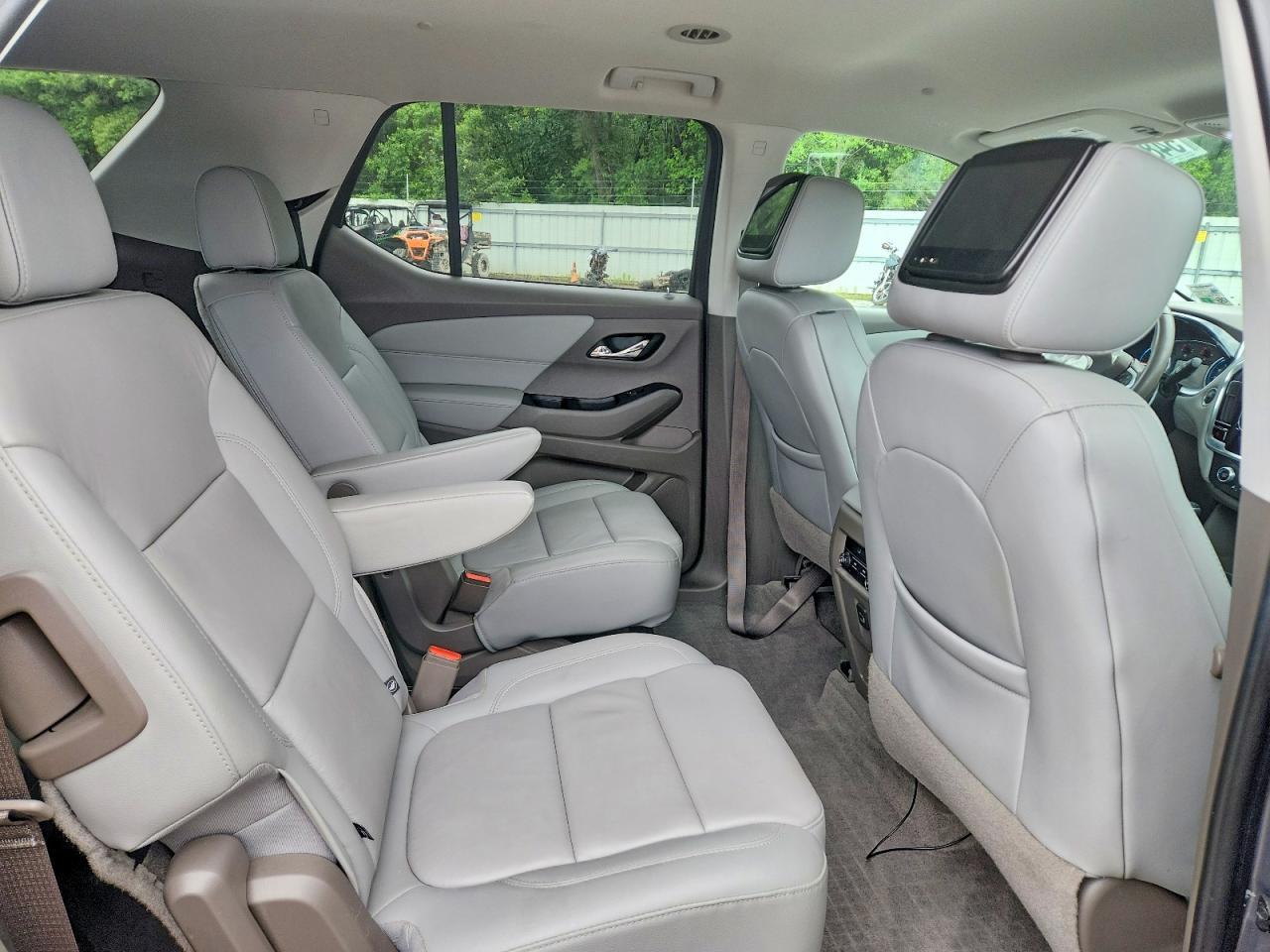 2019 Chevrolet Traverse Lt - zdjęcie 11