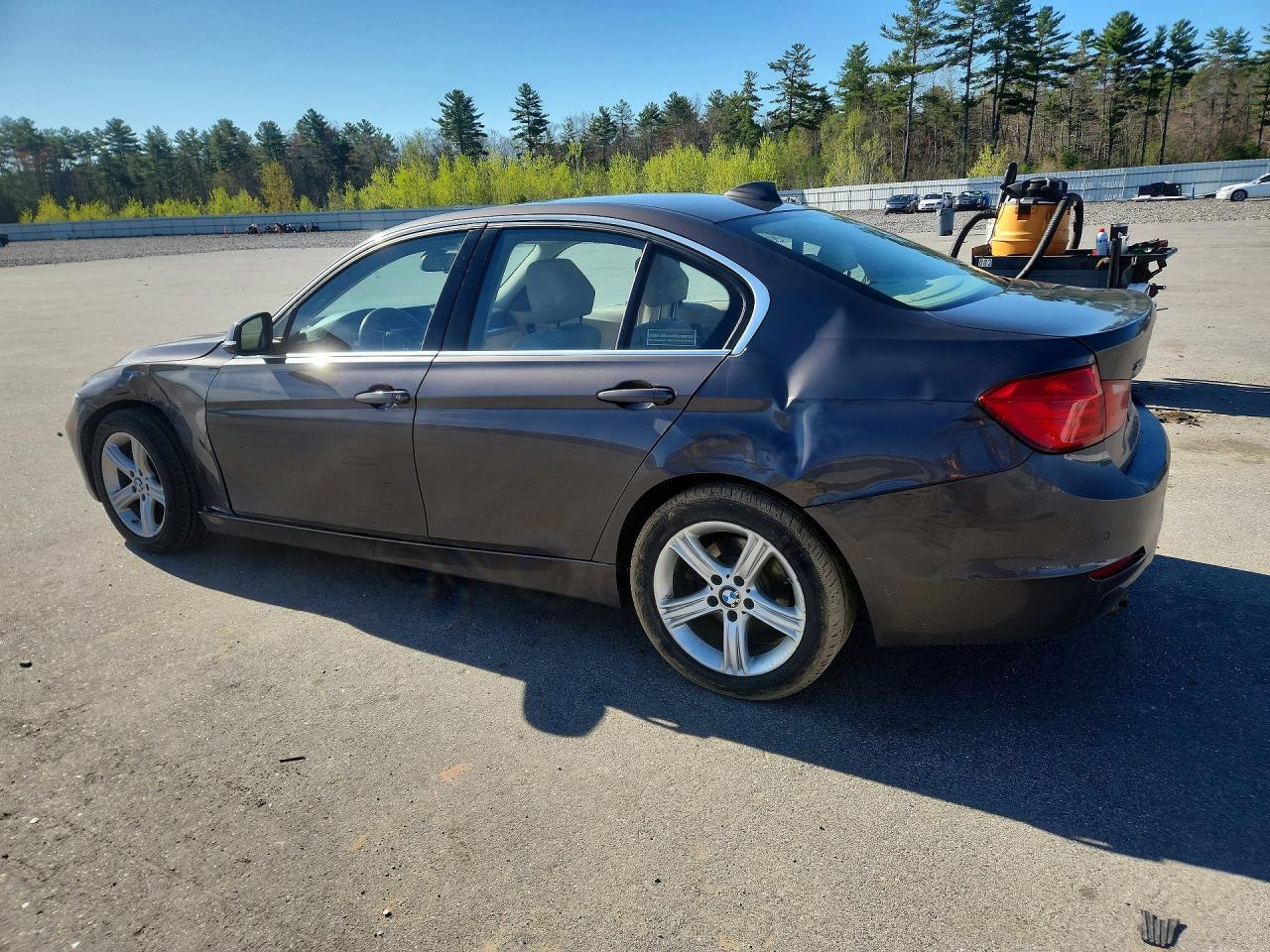 2015 BMW 328 Xi Sulev - zdjęcie 2