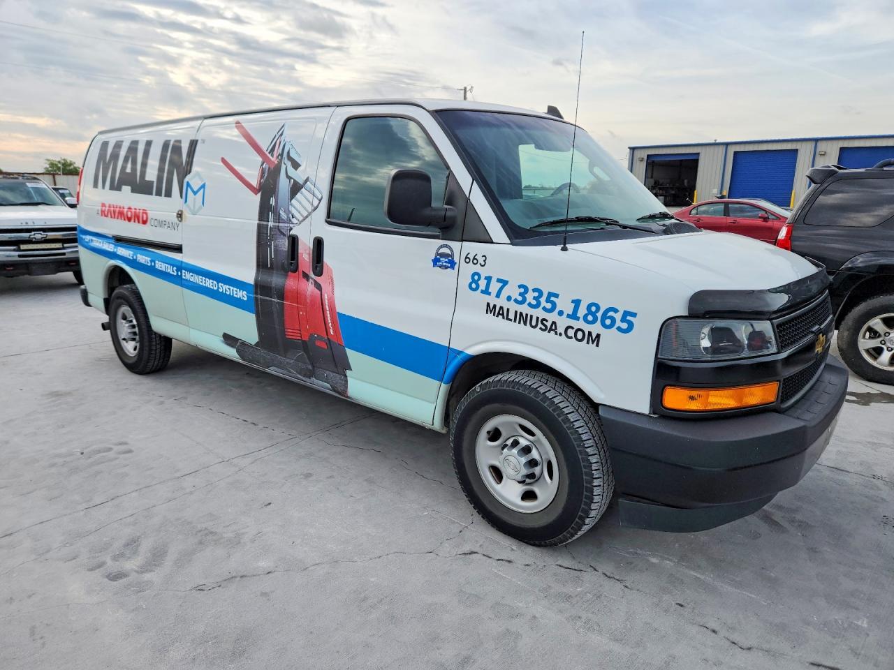 2019 Chevrolet Express G3500 - zdjęcie 4