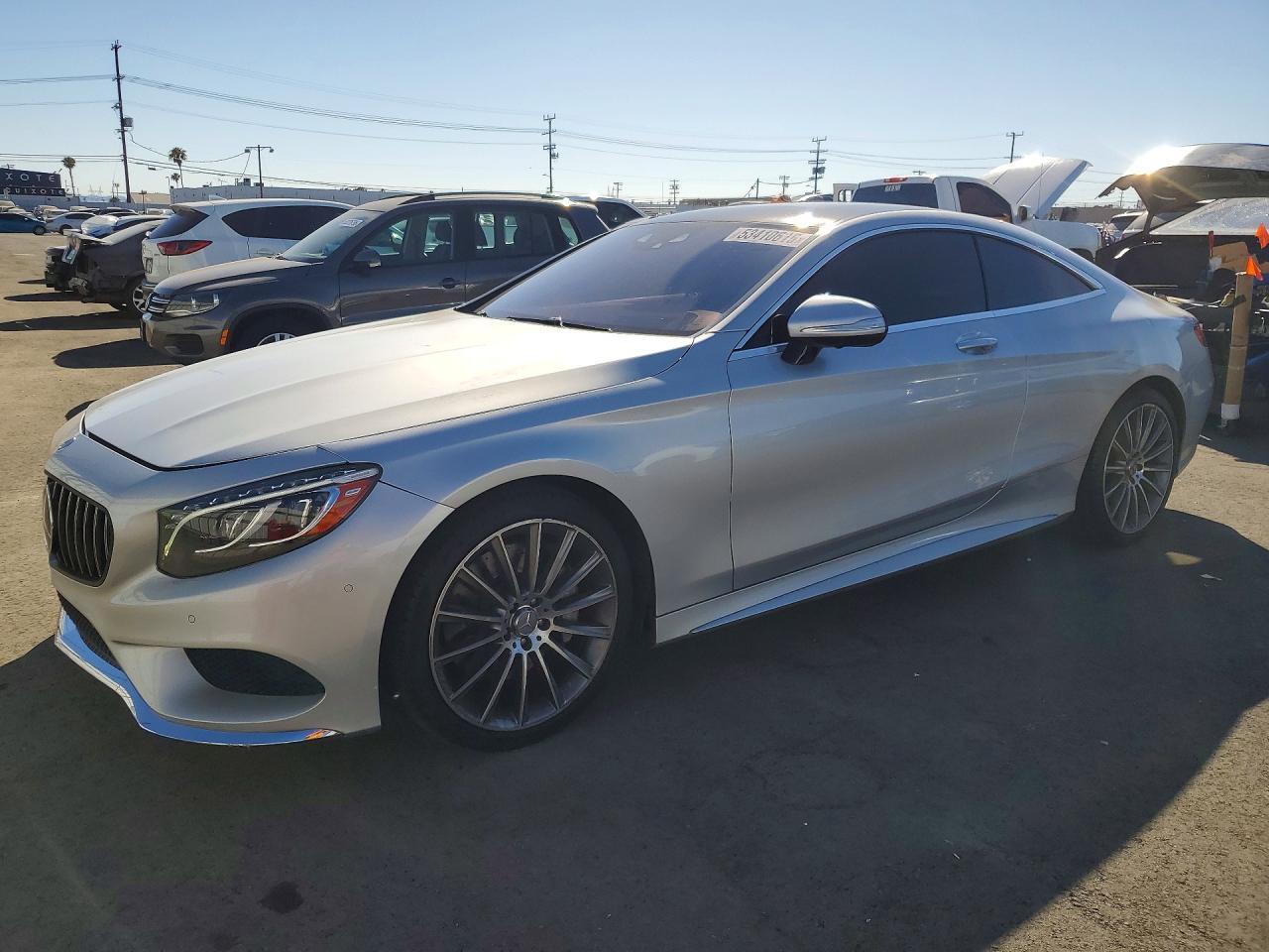 2016 Mercedes-Benz S 550 - zdjęcie główne