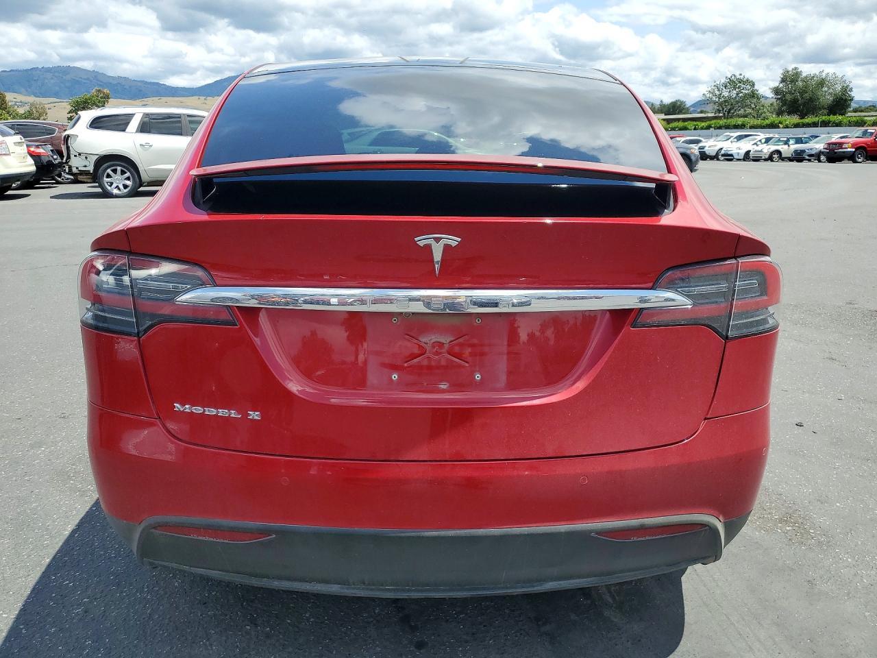 2017 Tesla Model X - zdjęcie 6