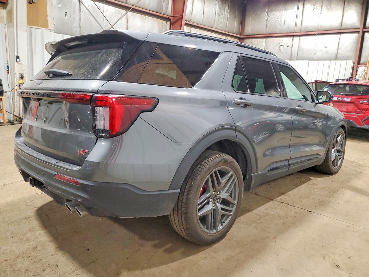 2026 Ford Explorer St - zdjęcie 3