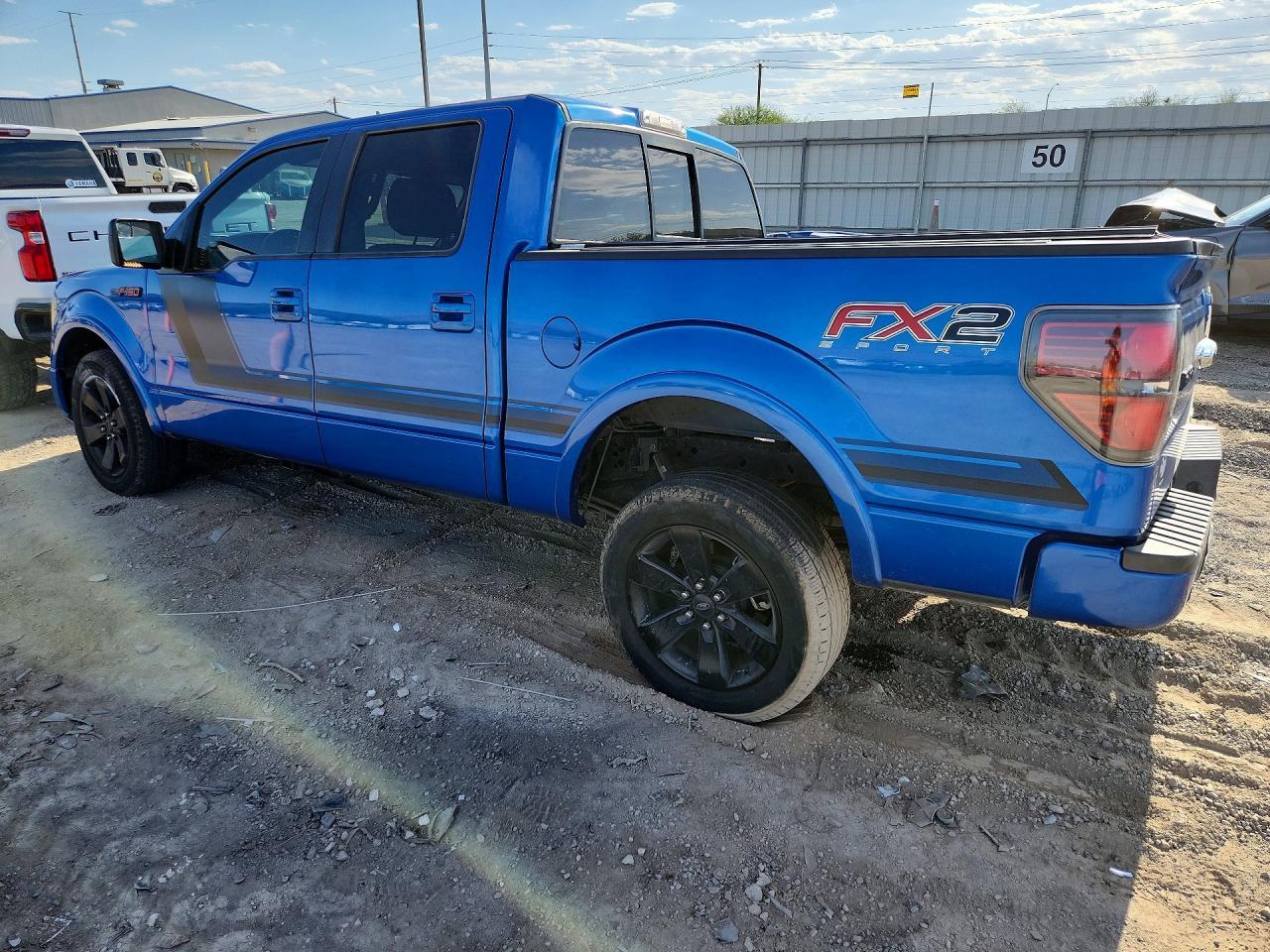 2014 Ford F150 Supercrew - zdjęcie 2