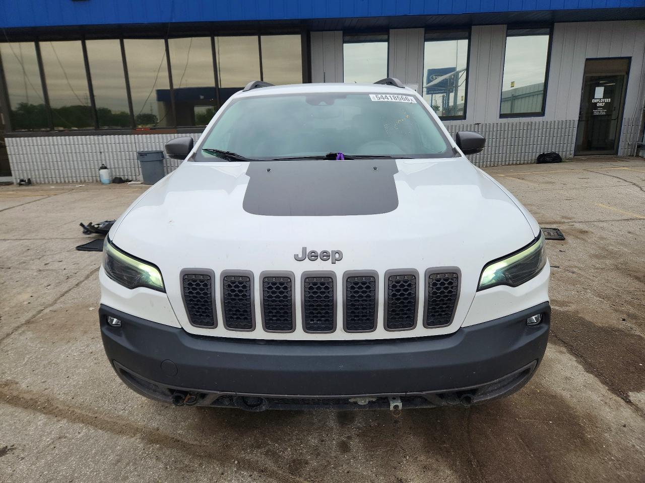 2021 Jeep Cherokee - zdjęcie 5