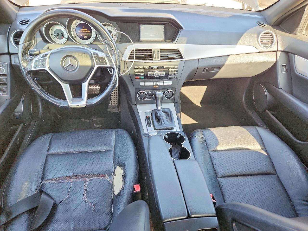 2014 Mercedes-Benz C 250 - zdjęcie 8