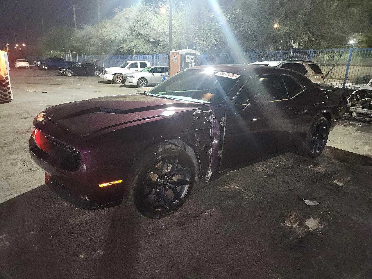 2020 Dodge Challenger Sxt - zdjęcie główne