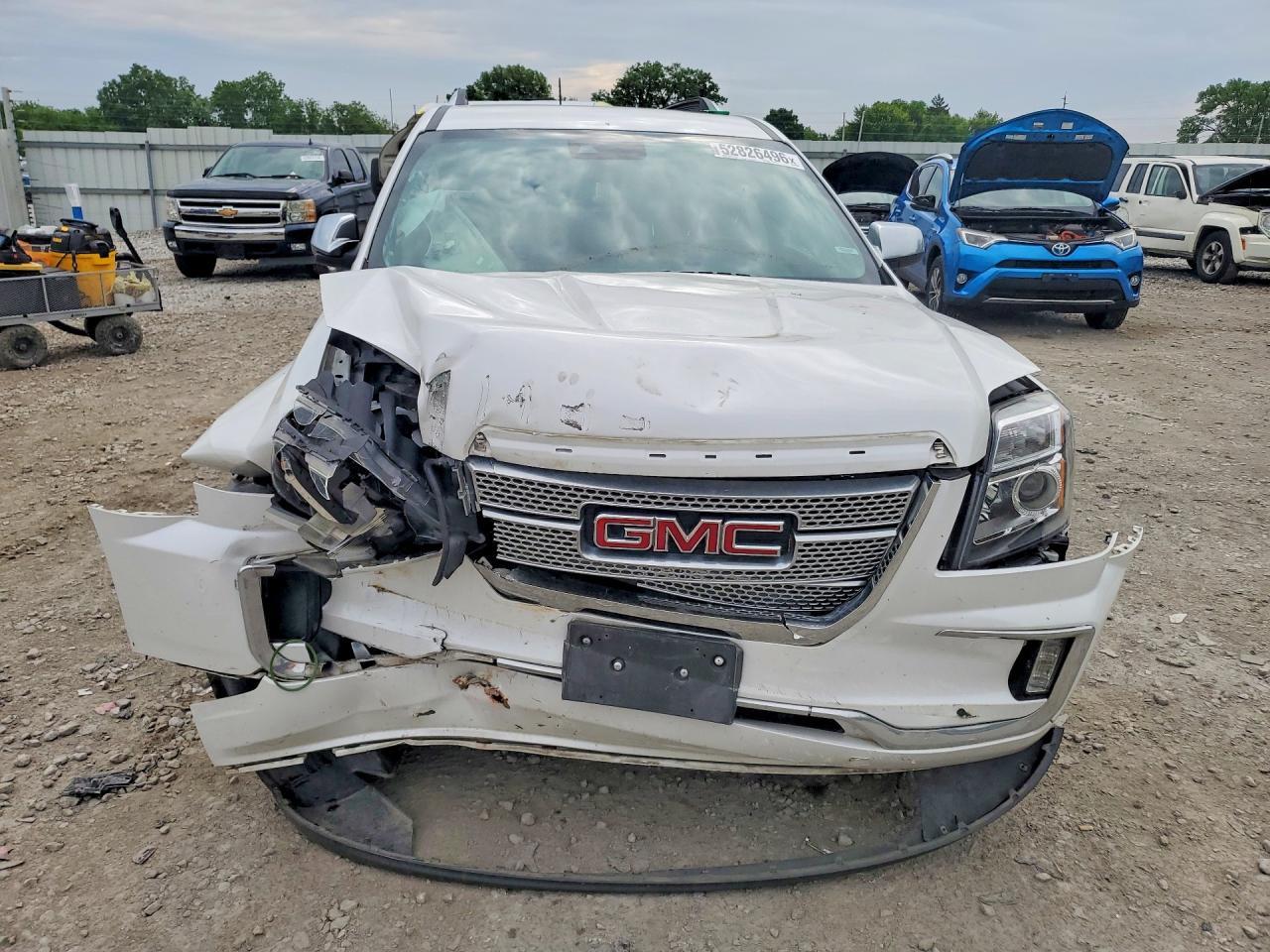 2016 GMC Terrain Denali - zdjęcie 5