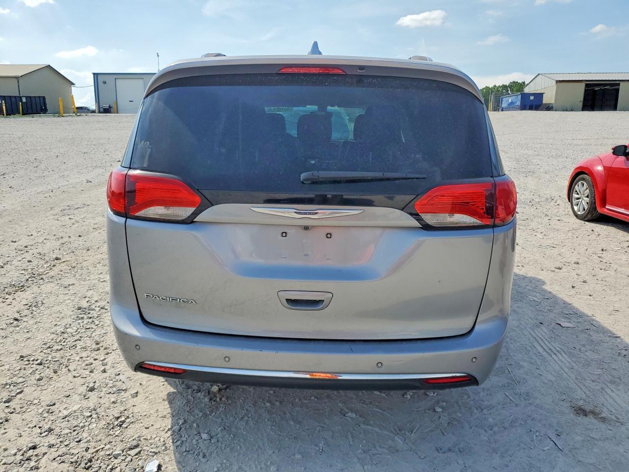 2020 Chrysler Pacifica Touring L - zdjęcie 6