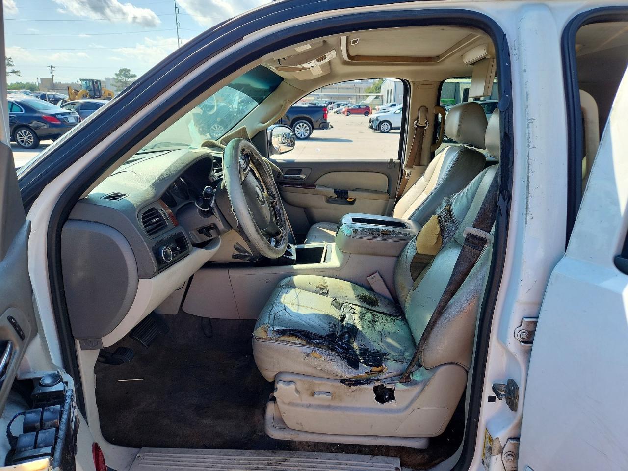 2013 Chevrolet Tahoe C1500 Lt - zdjęcie 7