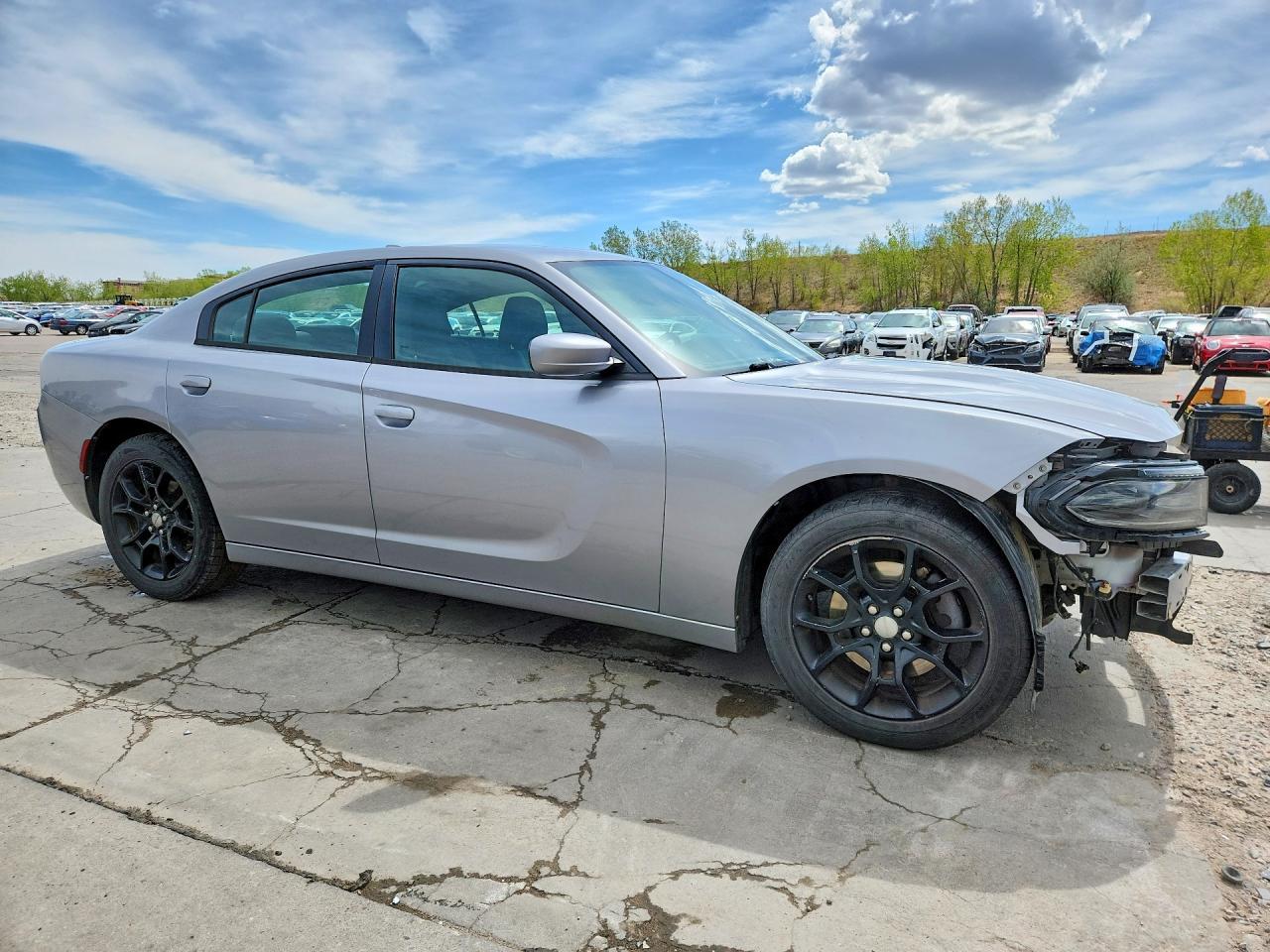 2016 Dodge Charger Sxt - zdjęcie 4