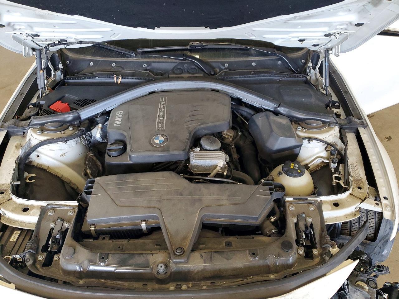 2014 BMW 328 Xi - zdjęcie 11