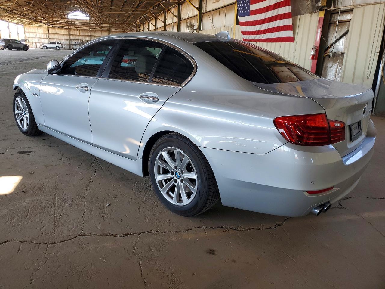 2016 BMW 528 I - zdjęcie 2