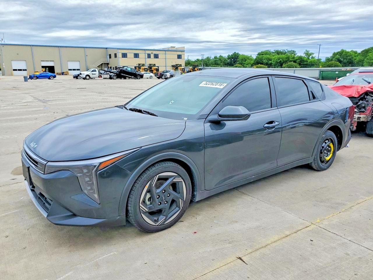 2025 Kia K4 Ex - zdjęcie główne
