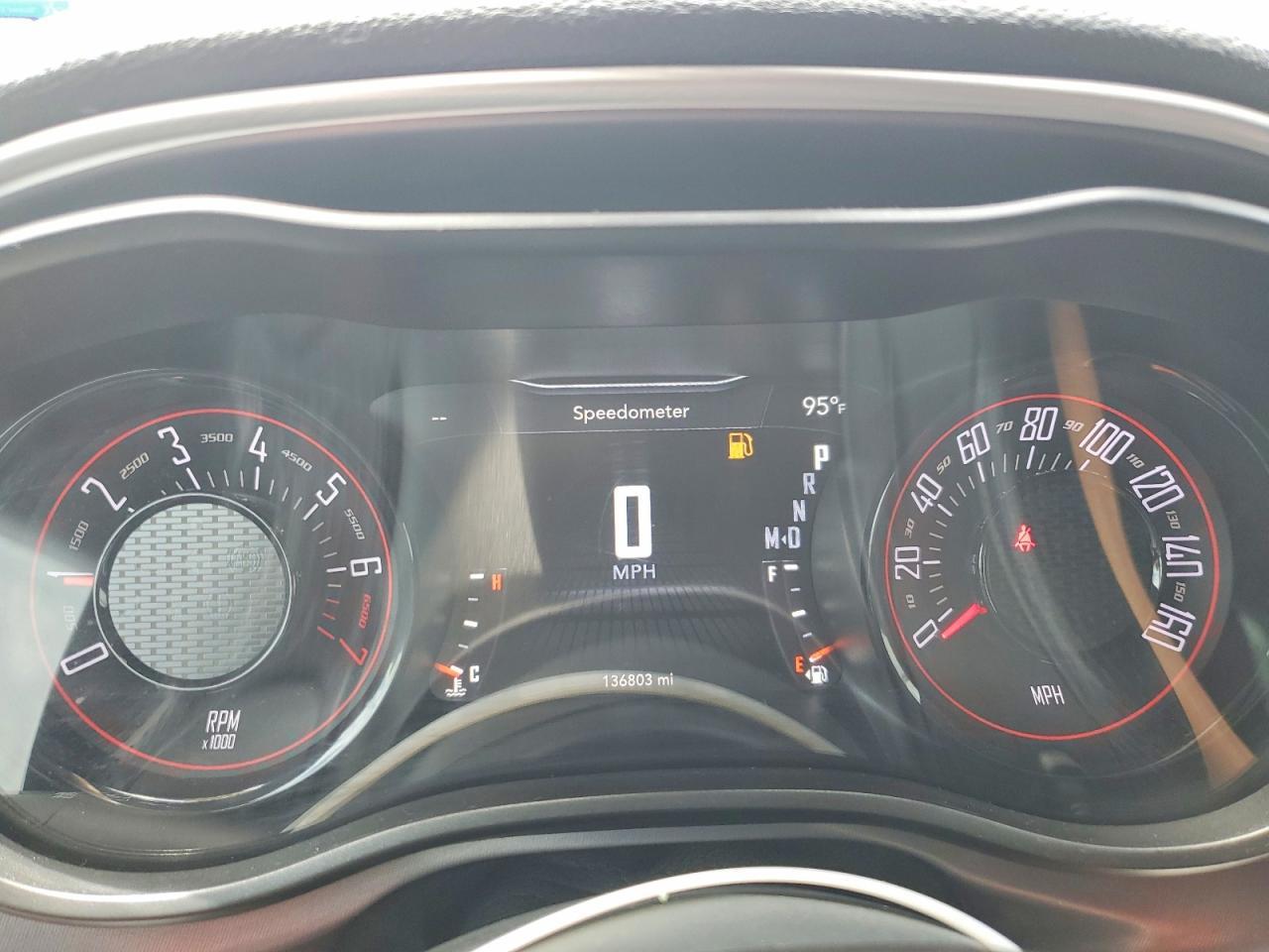 2021 Dodge Challenger Sxt - zdjęcie 9