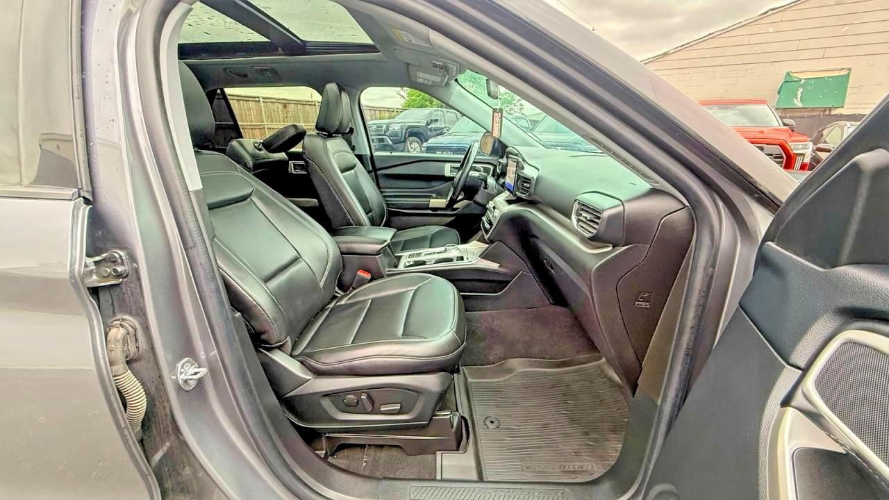 2022 Ford Explorer Xlt - zdjęcie 5