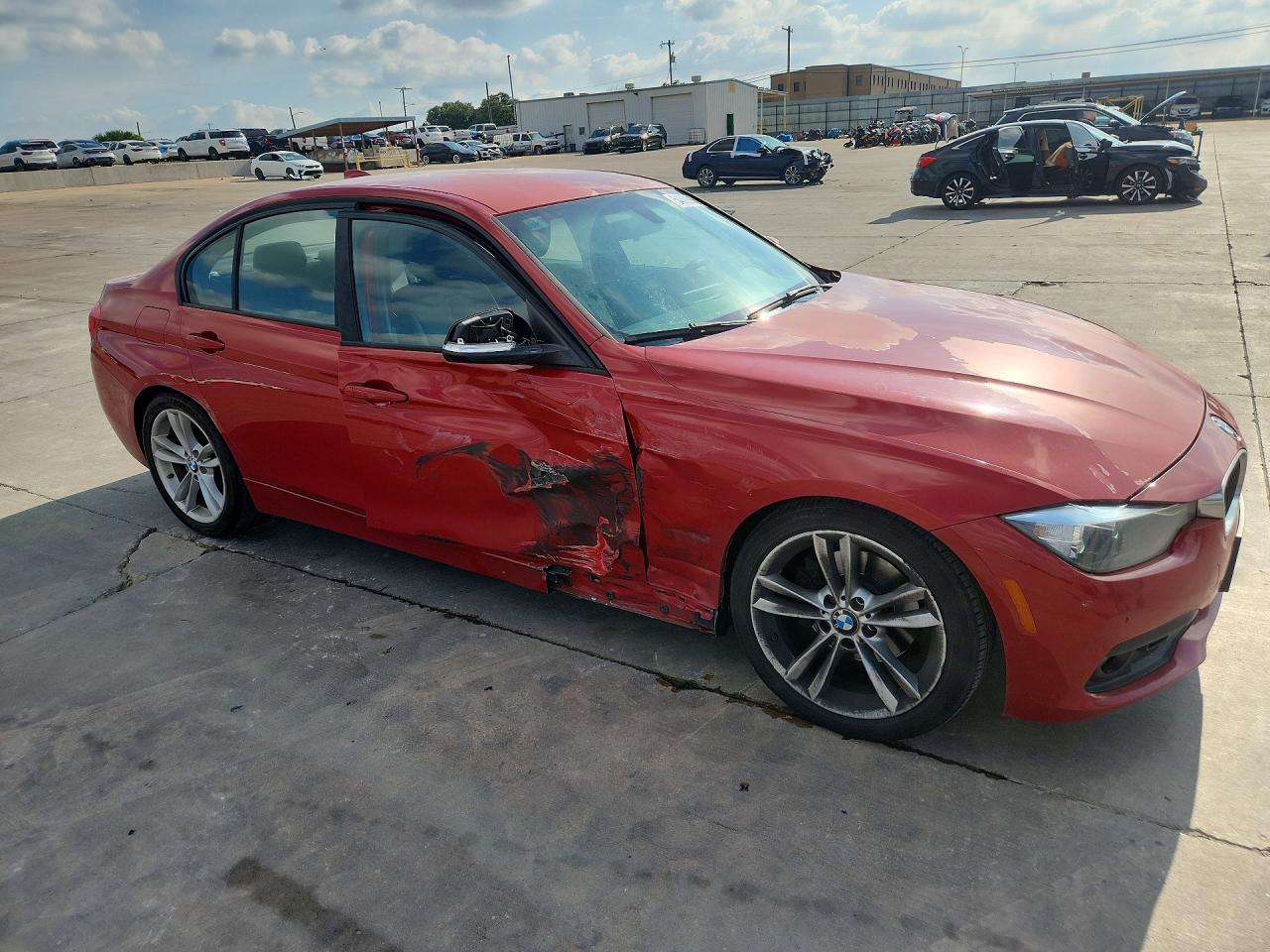 2016 BMW 320 I - zdjęcie 4