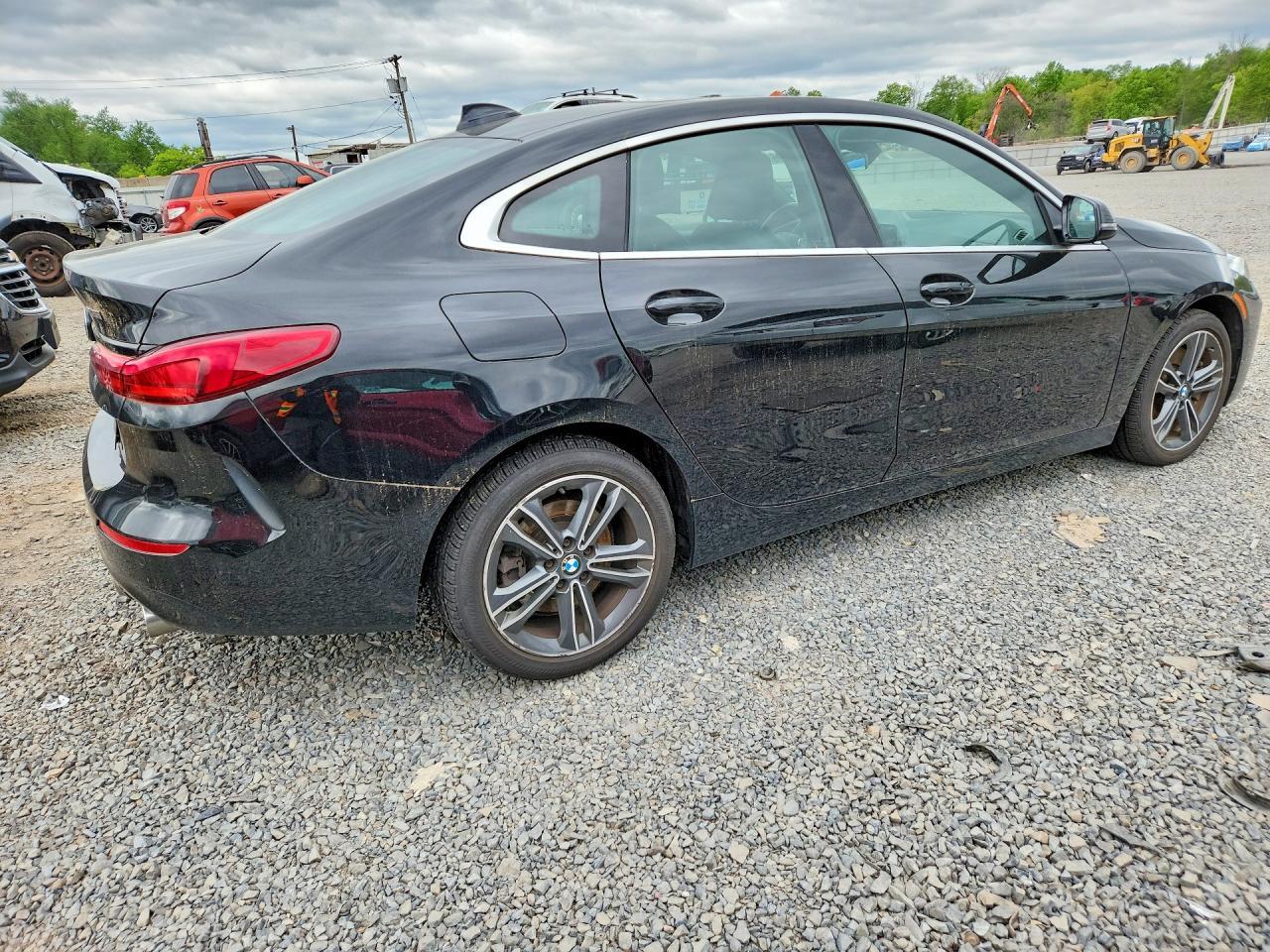 2020 BMW 228Xi - zdjęcie 3