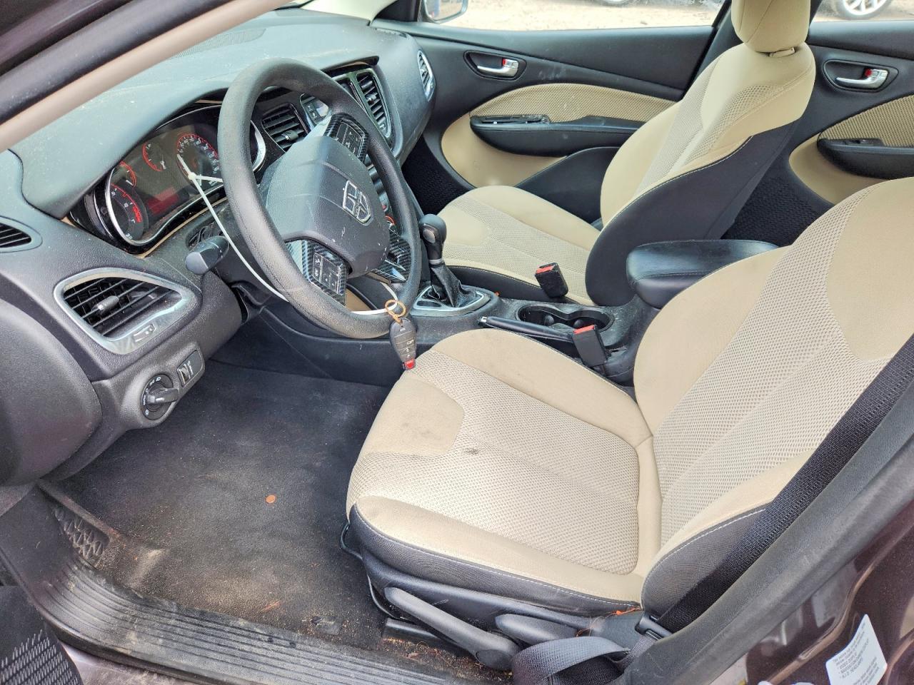 2015 Dodge Dart Sxt - zdjęcie 7
